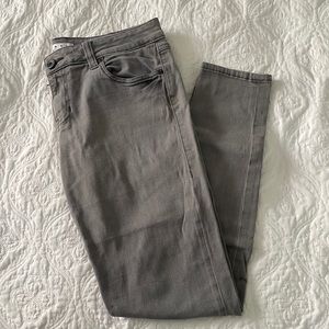Cabi Skinny Pants Style #921 - Size 8